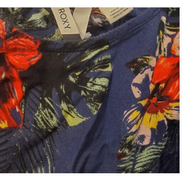 Roxy Women's Swimsuit Tropical Cover Up Navy Blue Floral Size Small NWT - Picture 6 of 6